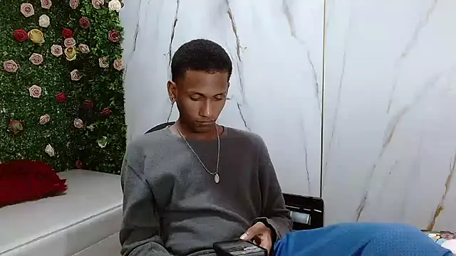 Chat XXX ao vivo de ManSant