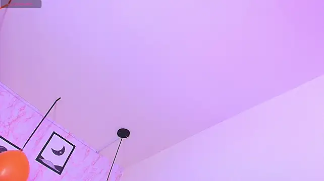 Raichell_'s Live XXX Chat