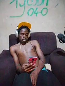 Chatroom XXX en direct de Demon254_