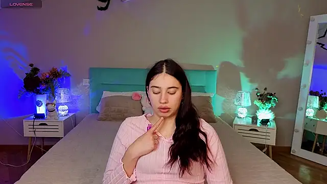 Cutie_kittty_'s Live XXX Chat