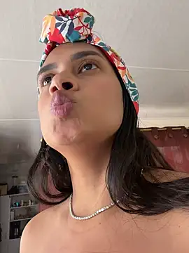 LunaHeat's Live XXX Chat