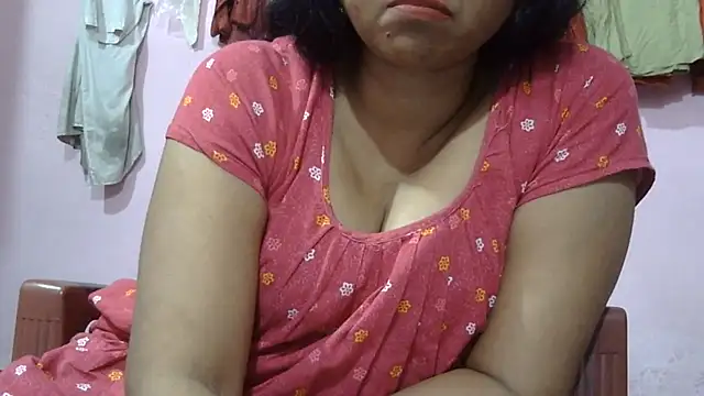Pooja-suman's Live XXX Chat