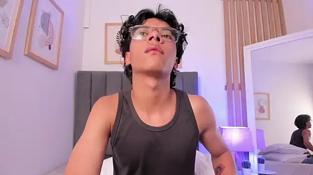 แชท XXX สดของ Adams__Bobby