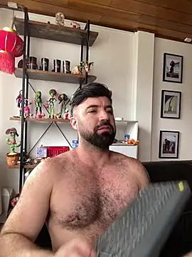 Juan_Art Adlı Modelin Canlı XXX Sohbeti