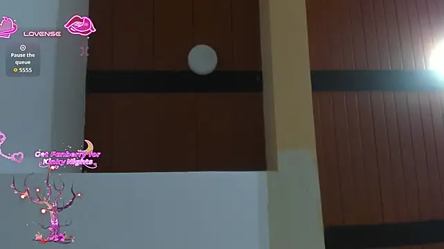 ZoeBruneet's Live XXX Chat