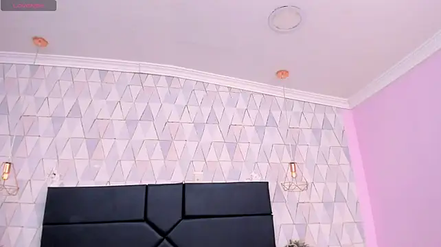 WhinterHanss XXX чат на живо