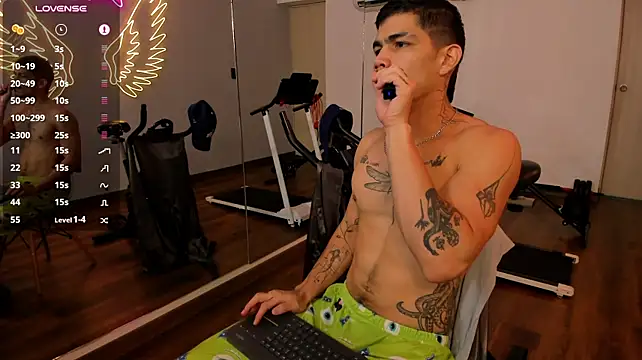 XXX chat uživo modela Jared_Cole