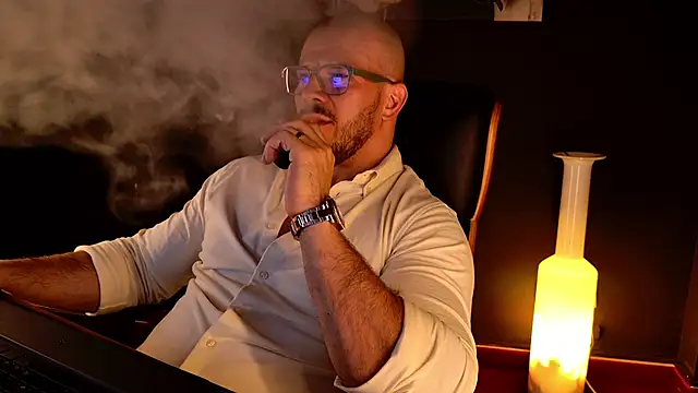 XXX chat uživo modela AngeloEric