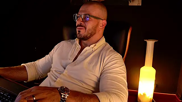 AngeloEric Adlı Modelin Canlı XXX Sohbeti