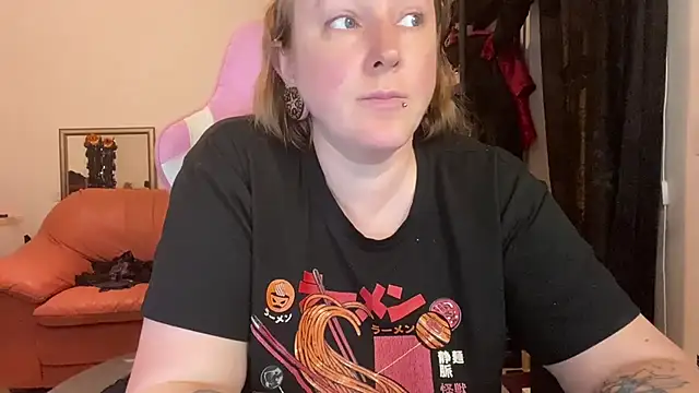 XXX chat uživo modela kisicaxx