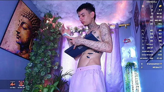 TheBatMansion's Live XXX Chat