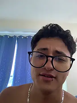 Adonibaskerville4's Live XXX Chat