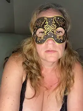 largeboobies30 Live XXX-Chat