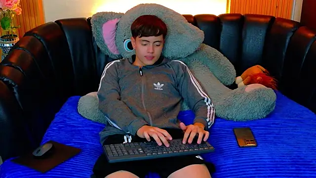 Chat XXX ao vivo de Brian_Montes