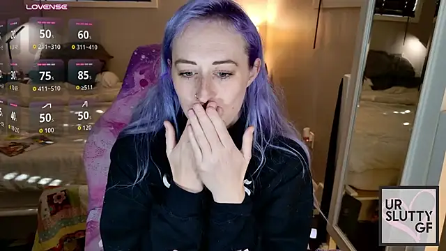 แชท XXX สดของ ursluttygf