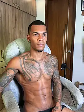 blackboy-strong live XXX chat