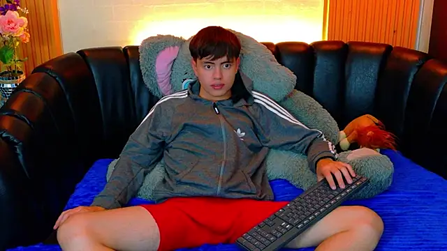 Brian_Montes Live XXX-chat