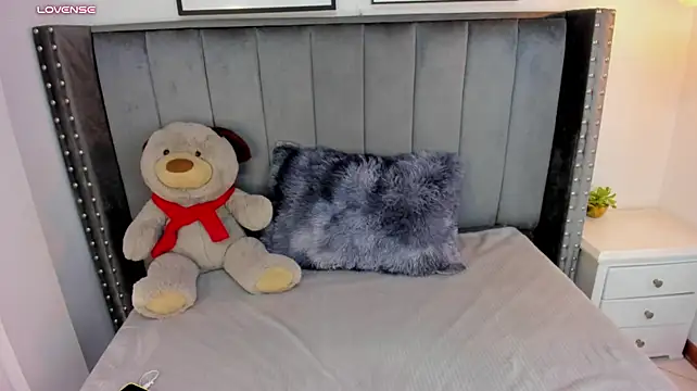 elaarusso Adlı Modelin Canlı XXX Sohbeti