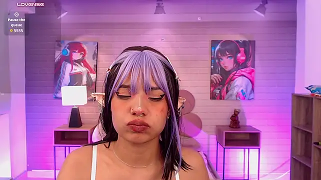 ari_kitsune live XXX chat