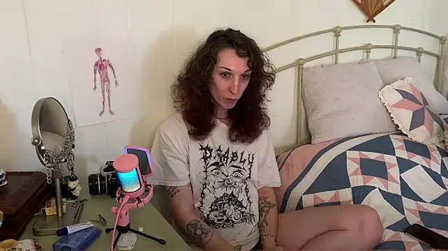 bellababy444: διαδικτυακό σόου στην κάμερα