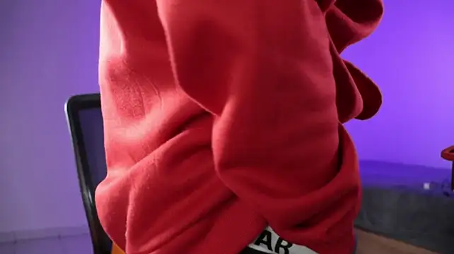 XXX chat uživo modela trieone