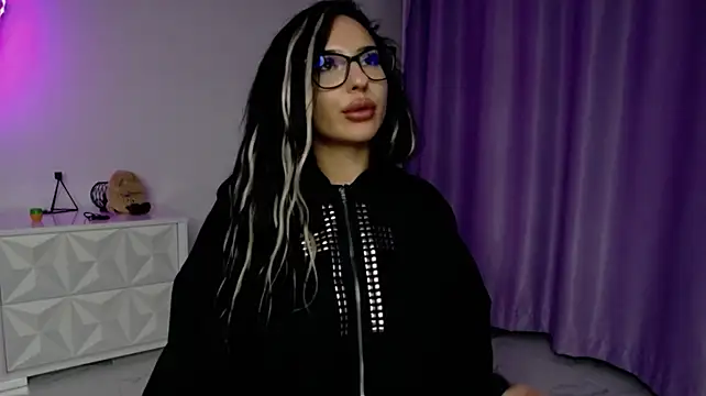 RavenFoxxy's Live XXX Chat