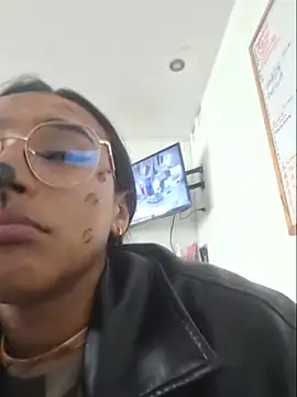 NIKKYTHORNE's Live XXX Chat