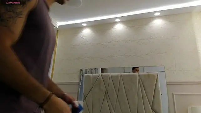 Adrien_Monteiro Obrolan Langsung XXX