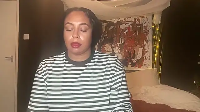 BigBootyJaydaaxo's Live XXX Chat
