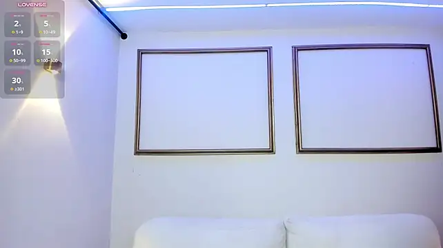 AriaFoxx_'s Live XXX Chat