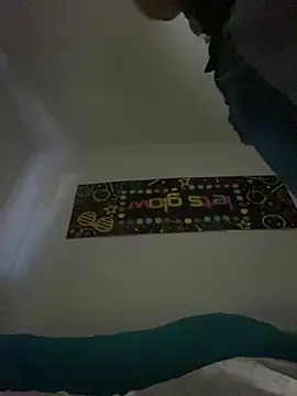 GusanoDelicioso élő XXX-chatje