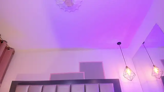 Czat XXX na żywo – Maddie_Ray