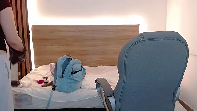 Paolahills' Live XXX Chat