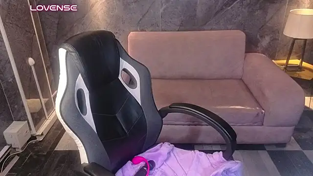 Kitty_fox_b's Live XXX Chat