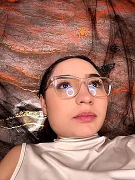 Mia_Luxor's Live XXX Chat