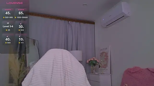 LovelyJessie's Live XXX Chat