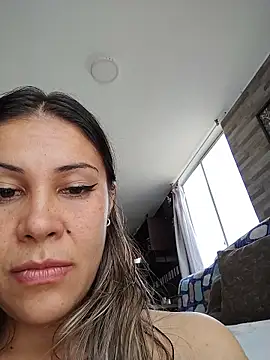 KittyHoleshot87's Live XXX Chat