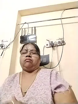 bigbum68's Live XXX Chat