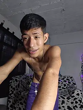 dareck_18's Live XXX Chat