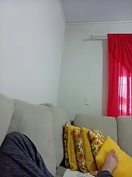 Show de fazgostosottyy2222 na webcam