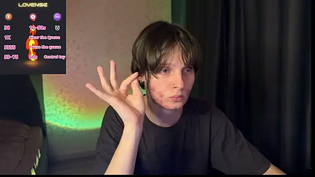 XXX chat uživo modela hotcutJake