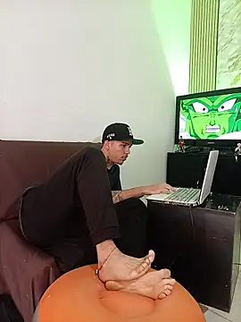 Chat +18 de HannibalLester ao vivo