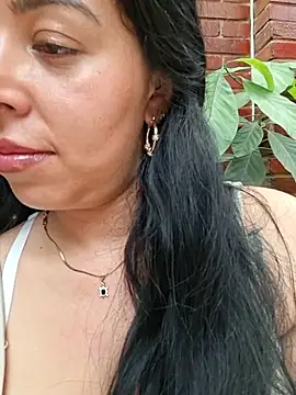 Chat +18 de Luianna ao vivo
