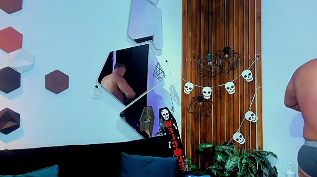 Chat XXX ao vivo de RomanCroft
