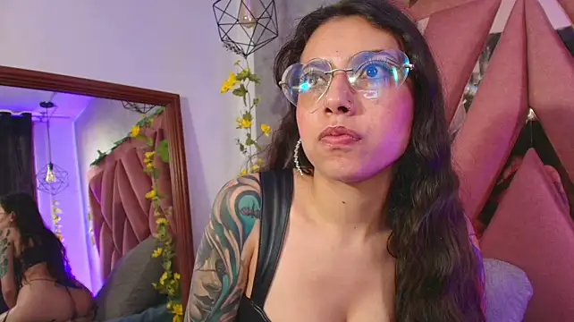 Chat +18 de Violeta_munss ao vivo