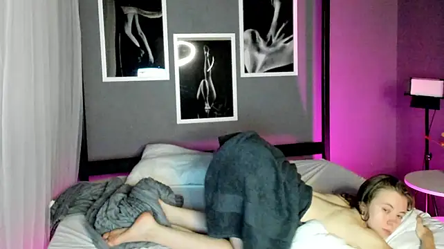 Chat XXX en directo de Eda_Vixen