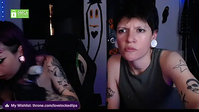 lovelockedlips: онлайн-секс-чат