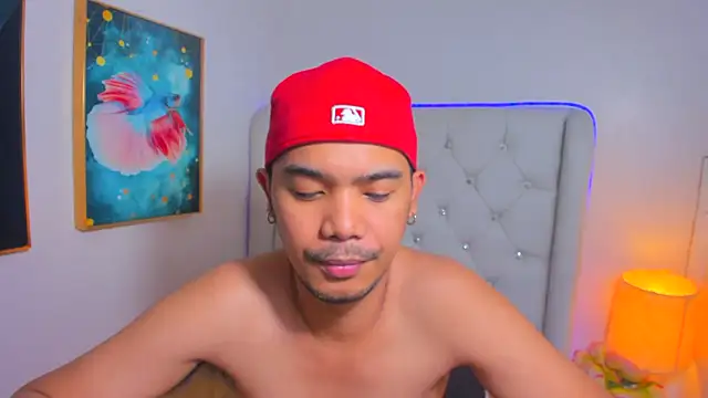 AsianZero 现场XXX聊天