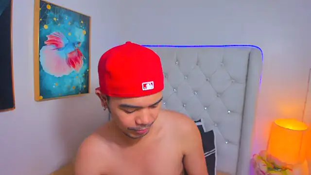 AsianZero's Live XXX Chat
