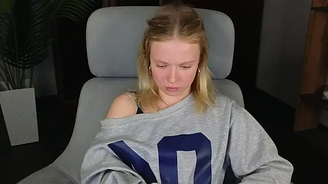 GinetteOhayon Chat XXX in diretta
